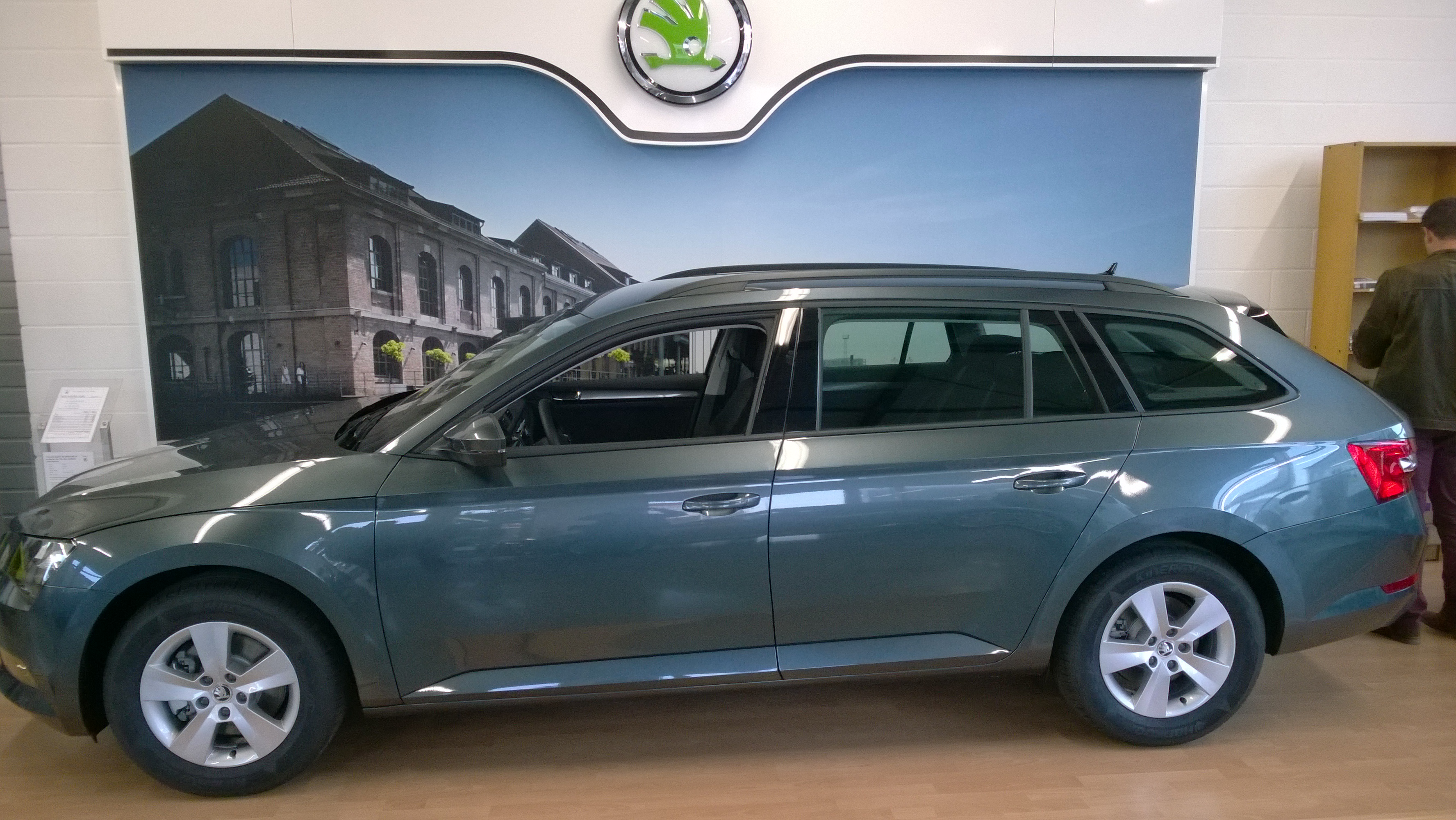 Motclé garage skoda wanze Sacré AVENTURES